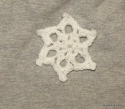 30 Minute Snowflake Free Crochet Pattern