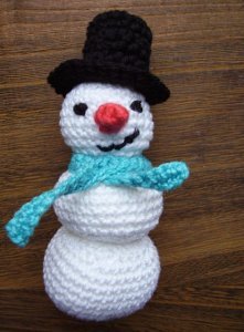 Amigurumi Snowman Toy Free Crochet Pattern