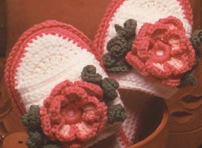 Anemone Slippers Free Crochet Pattern