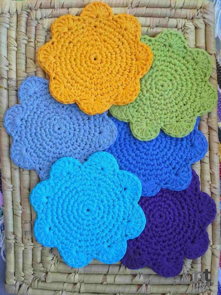 Beginners Coaster Free Crochet Pattern