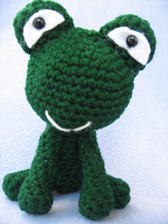 Big Headed Frog Free Crochet Pattern