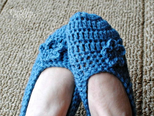Blue Slippers Free Crochet Pattern