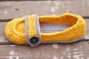 Button Strap Slippers Free Crochet Pattern