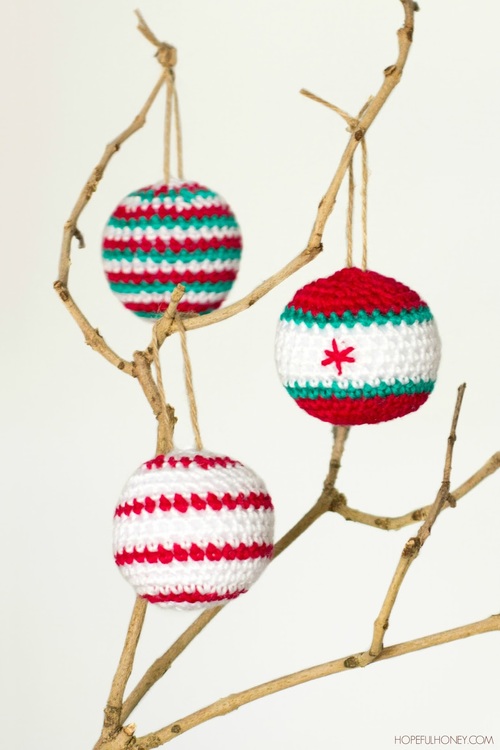Christmas Jingle Ball Ornaments Free Crochet Pattern