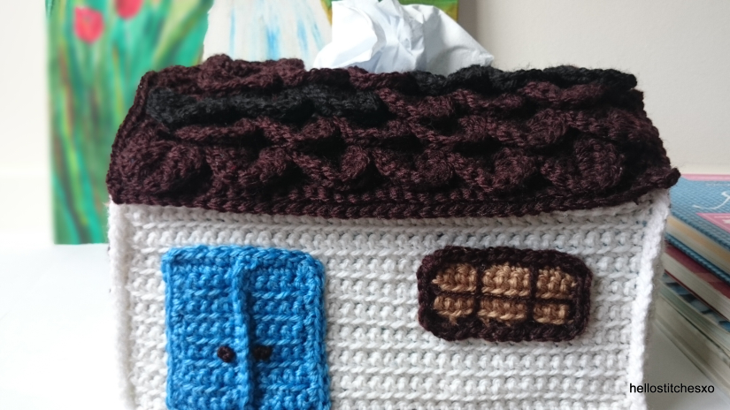 Country House Tissue Box Free Crochet Pattern