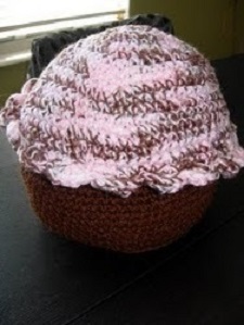 Cupcake Pillow Free Crochet Pattern