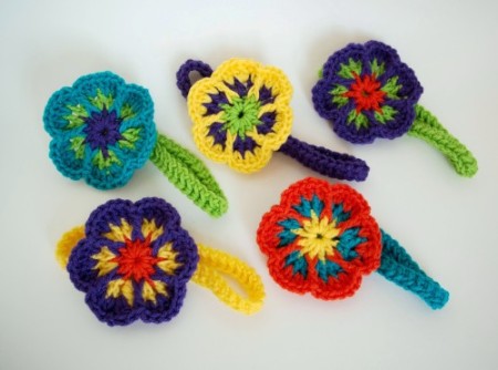 Cute Flower Headband Free Crochet Pattern