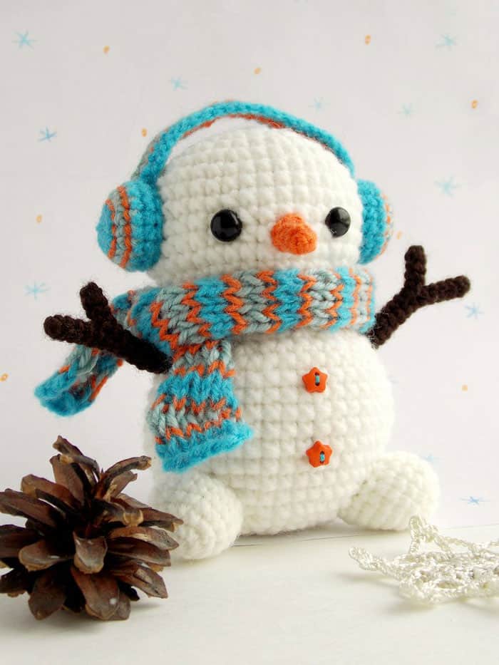 Cute Snowman Free Crochet Pattern