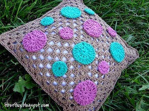 Dotty Throw Pillow Free Crochet Pattern
