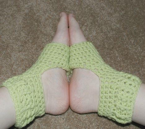 Easy Yoga Socks Free Crochet Pattern