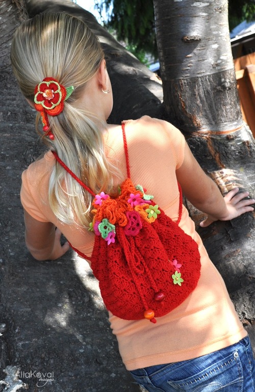 Floral Fiesta Backpack Free Crochet Pattern