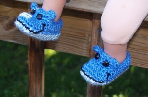 Happy Hippo Baby Booties Free Crochet Pattern