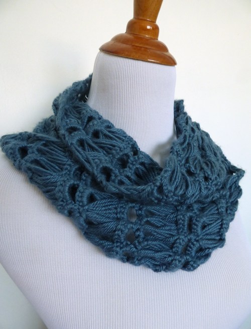 Infinity & Beyond Broomstick Lace Scarf Free Crochet Pattern
