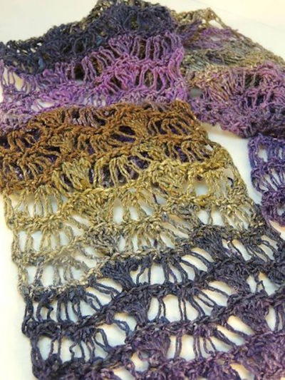 Lace Waves Crochet Scarf: Free Crochet Pattern