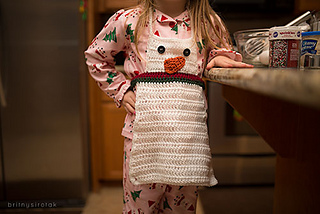 Little Helper Snowman Apron Free Crochet Pattern