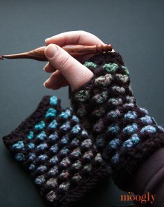 Moroccan Midnight Mitts Free Crochet Pattern