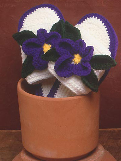 Pansy Slippers Free Crochet Pattern