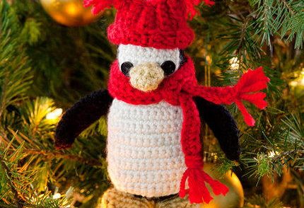 Pipsqueak Penguin Ornament Free Crochet Pattern