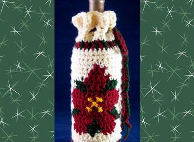 poinsettia-bottle-cozy-crochet-pattern