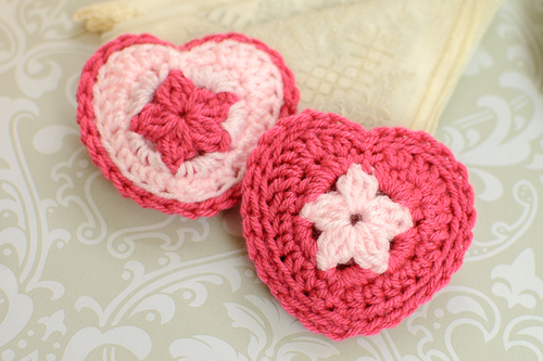 Pretty Potpourri Heart Free Crochet Pattern