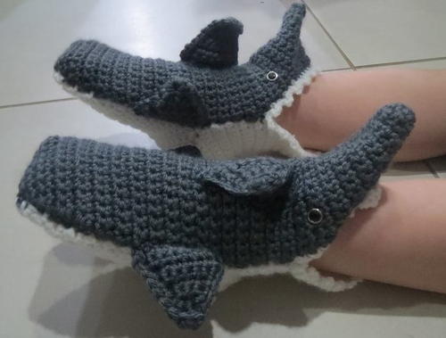 Shark Slippers Free Crochet Pattern