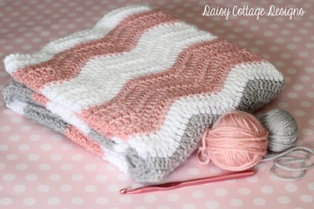 Simple Ripple Baby Blanket Free Crochet Pattern
