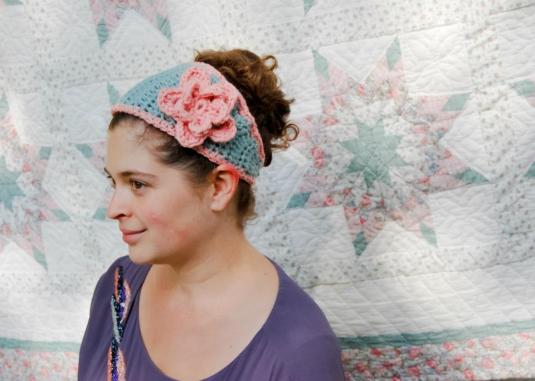Tapered Flower Headband Free Crochet Pattern