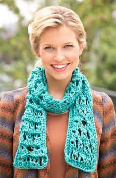 turquoise-broomstick-scarf-free-crochet-pattern