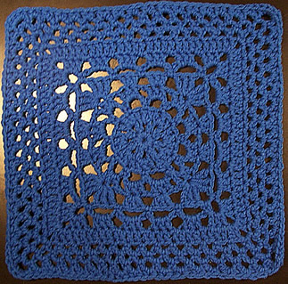 Wheel Lattice Granny Square Free Crochet Pattern