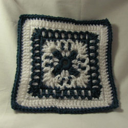Winter Wonder Granny Square Free Crochet Pattern