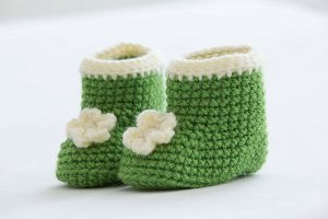 Posy Baby Booties Free Crochet Pattern